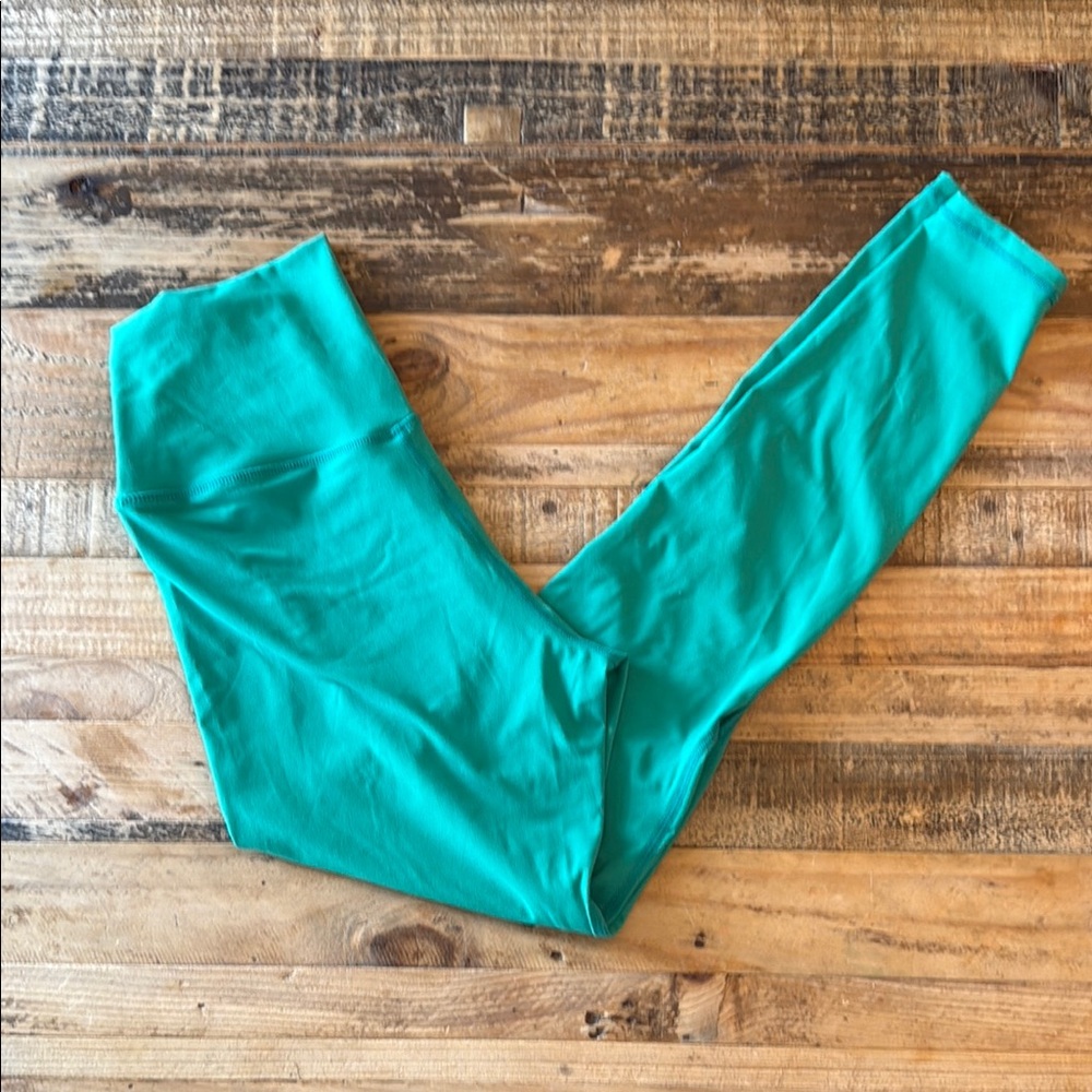 Women’s Medium green workout leggings